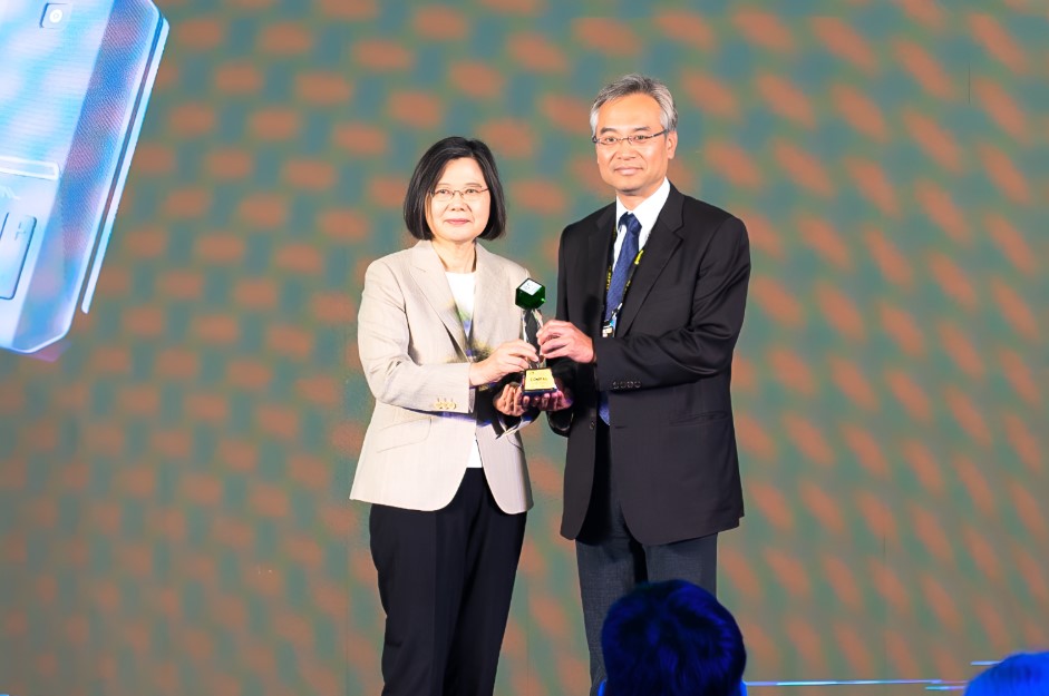 仁寶榮獲2023 COMPUTEX BC AWARD 雙項大獎.jpg
