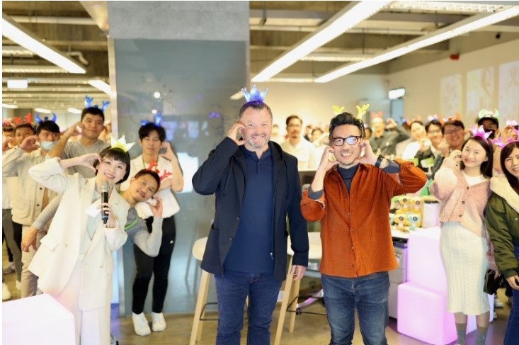 2024仁寶CEO &創新研究院同仁們送祝福.jpg