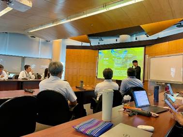 一張含有 室內, 電腦, 辦公大樓, 牆 的圖片

AI 產生的內容可能不正確。