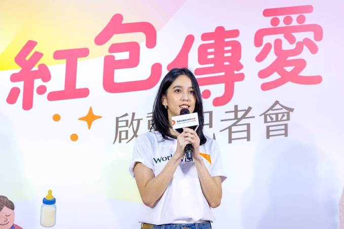 一張含有 服裝, 人的臉孔, 人員, 麥克風 的圖片

AI 產生的內容可能不正確。